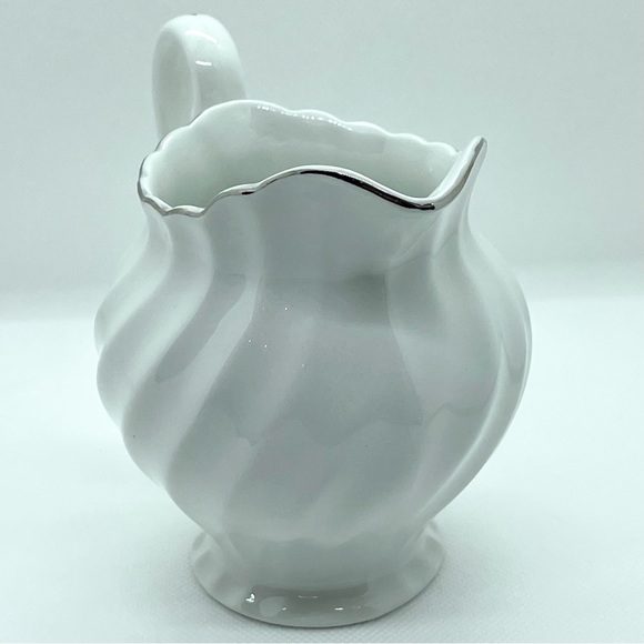 Johnson Brothers Silver Trimmed Creamer - Picture 2 of 5